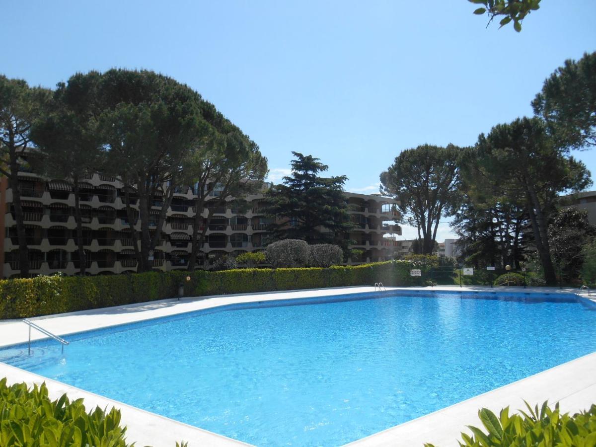 3 Rivieres - Parc Riviera C 6 Apartman Mandelieu Kültér fotó
